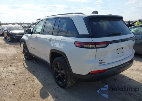 2023 Jeep Grand Cherokee Altitude 4X4 z USA, uszkodzony, nr VIN 1C4RJHAG5PC570096